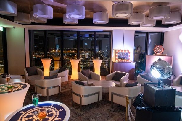 「天空のナイトパーティー」で、賑やかなパーティータイムを楽しもう