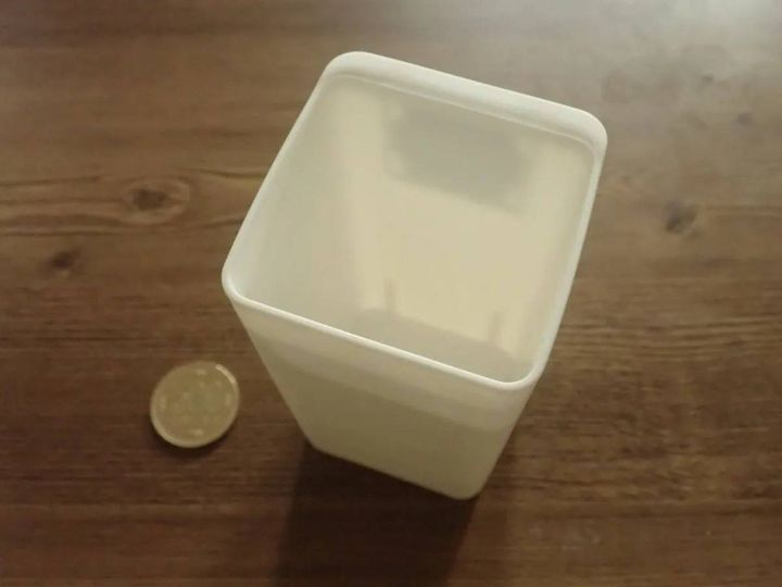 DAISO(ダイソー)：nomaラップ用ボックス(シングル、マグネット)