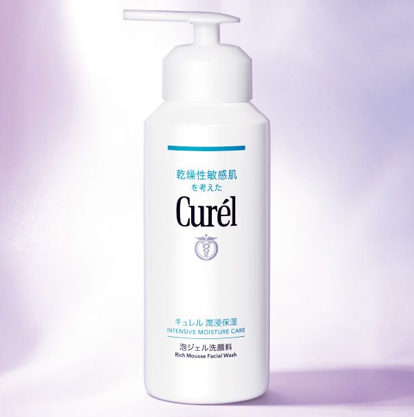 潤浸保湿 泡ジェル洗顔料