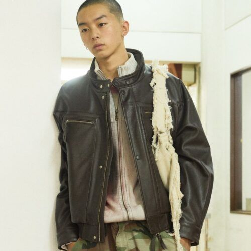 「一生育てたい“ロマン派レザー”」着込むほどに自分色になる、CCUのレザージャケットという選択