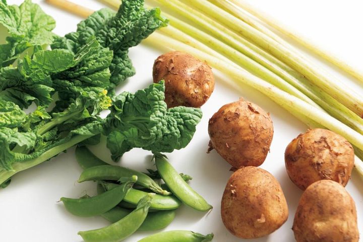 春／新じゃが、菜花、ふき、スナップえんどうなど。