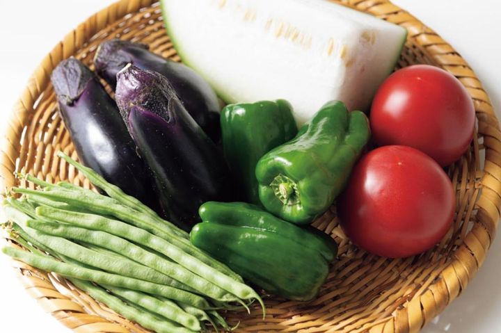 夏／とうがん、トマト、なす、ピーマン、さやいんげんなど。トマトやピーマンも旬の味は格別。