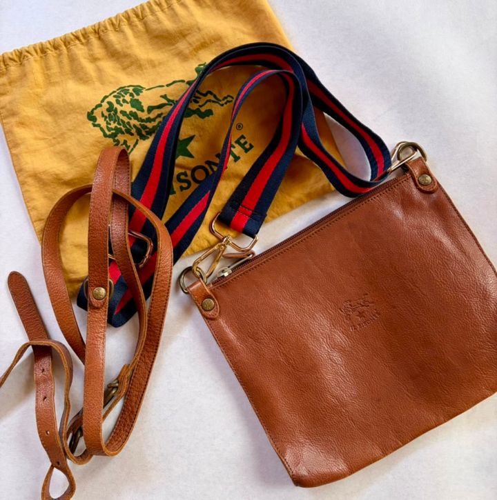 26年１月YUMIKOさんブログ＿イルビゾンテのバッグ