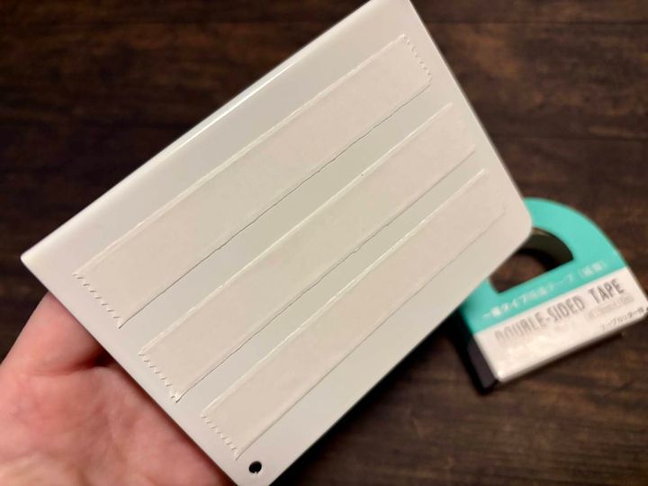 両面テープを