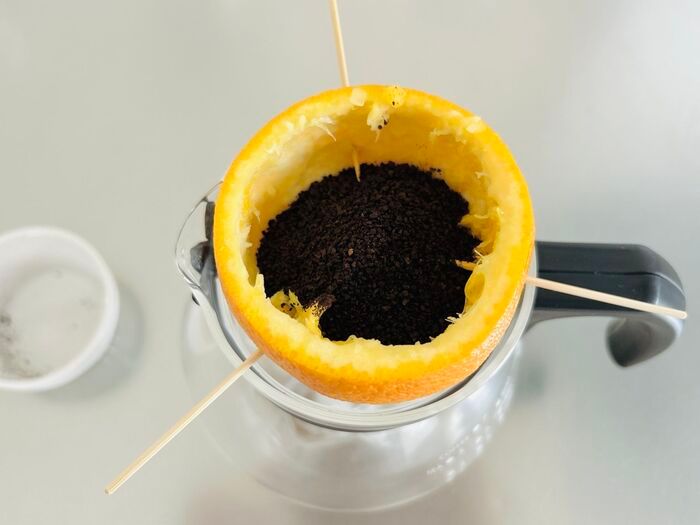 紙のフィルターはもう不要！？意外なモノでコーヒーをいれてみたら…まさかの絶品だった♡