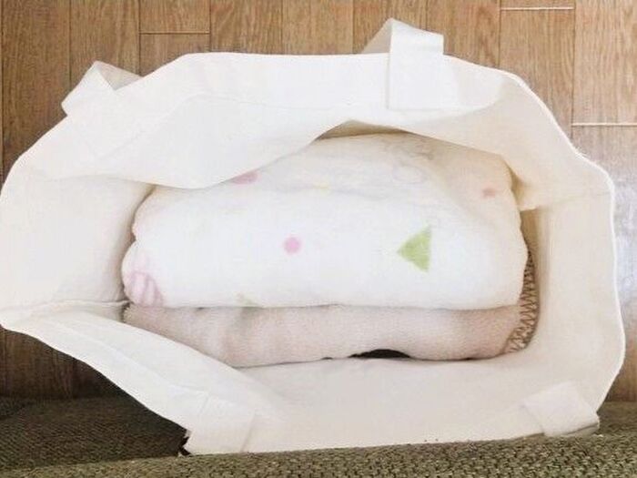 “バッグ”として使うだけじゃない！眠っている『トートバッグ』が活躍する使い道5連発♡