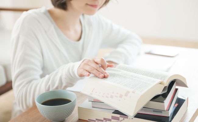 勉強しているイメージ