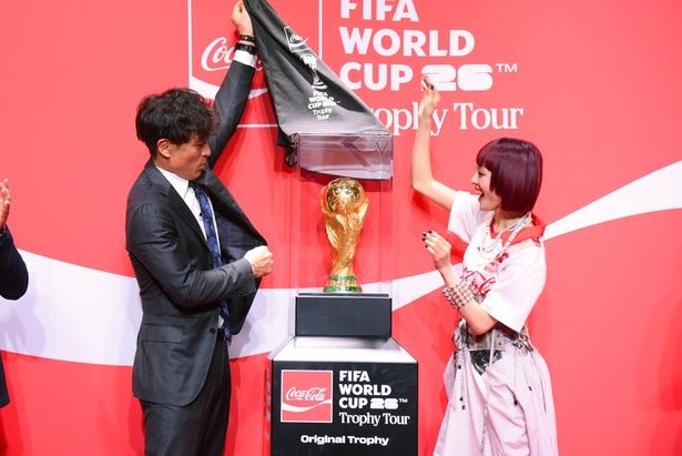 “トロフィーアンベール・フォトセッション”の様子 撮影：ソムタム田井