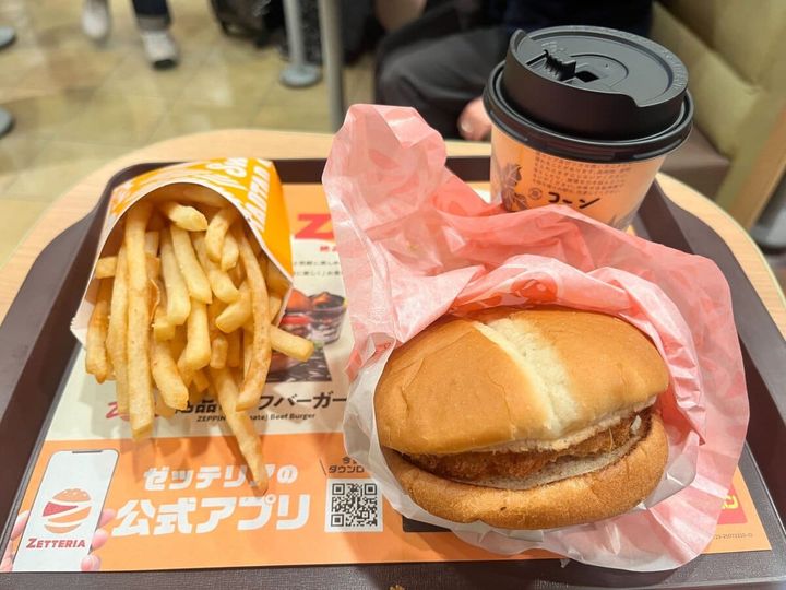 ゼッテリアのえびバーガーセット