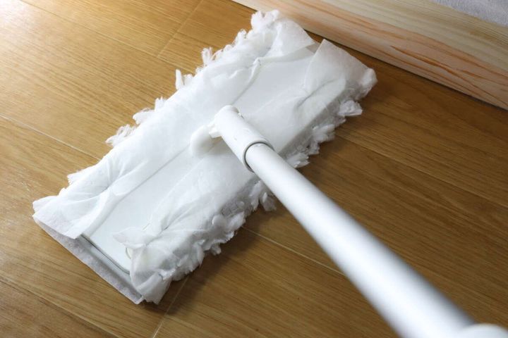 ダイソーのふわふわフローリング用シートは床掃除におすすめ