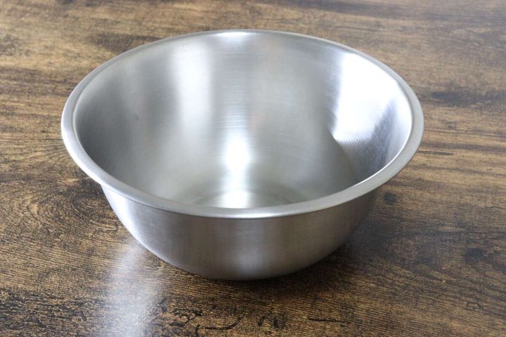 ダイソーのステンレスボウルのビジュアル