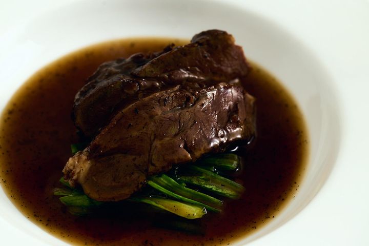 牛ホホのプーアール茶煮込み