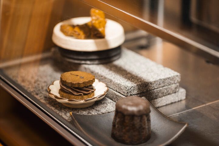 緑に囲まれた空間が非日常を誘う、山形「つち」で癒しのひと時を