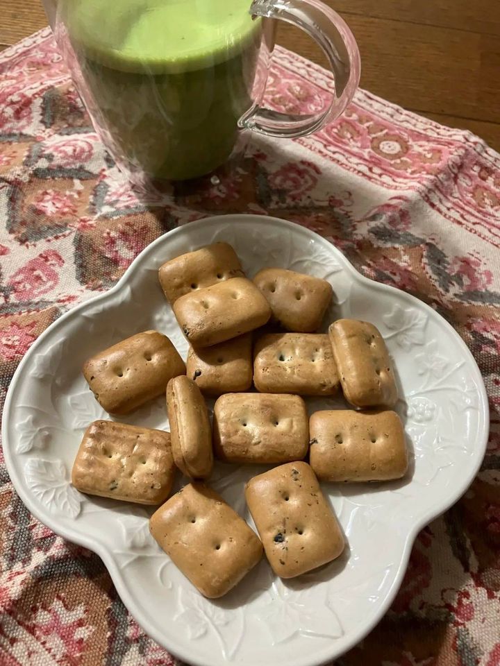 DAISO(ダイソー)：三立 小袋カンパン 90g