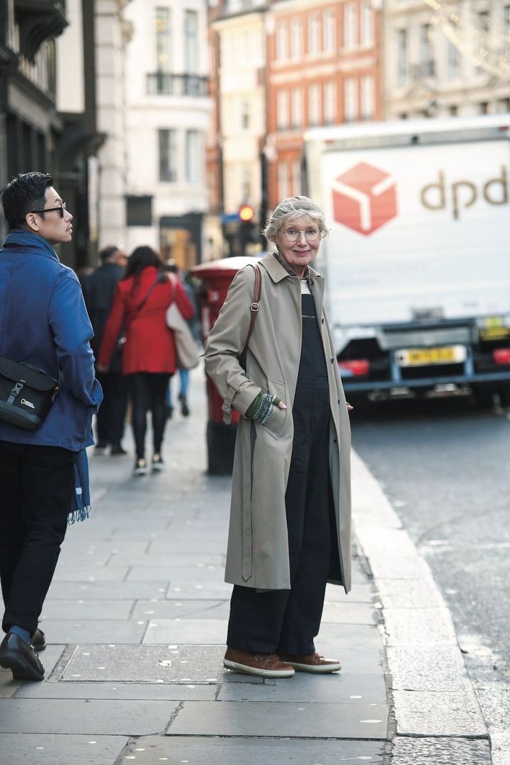 「こんなおばぁちゃんになりたい！」Paris & Londonのマダムに学ぶ、何歳になっても自分らしくおしゃれを楽しむヒント