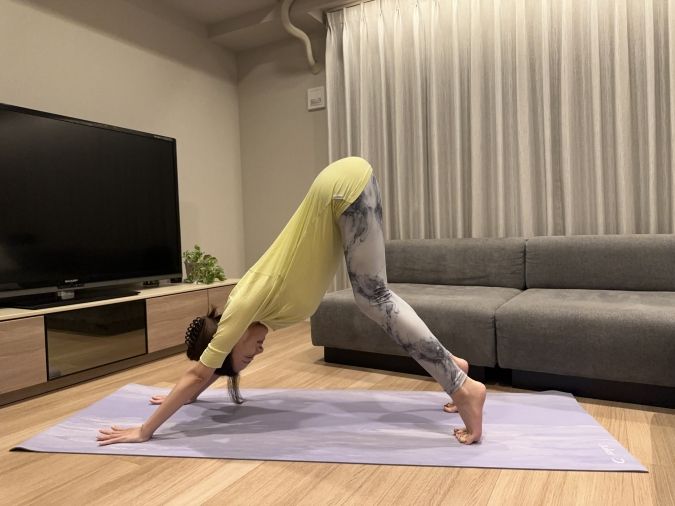 ダウンドッグのポーズ