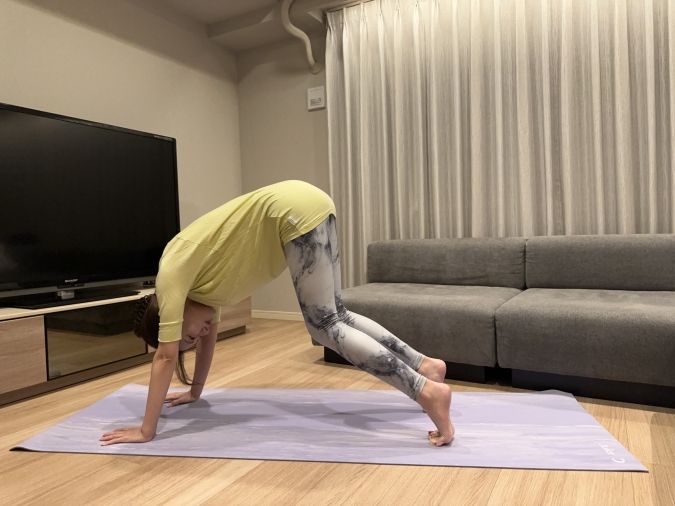 ダウンドッグのポーズ