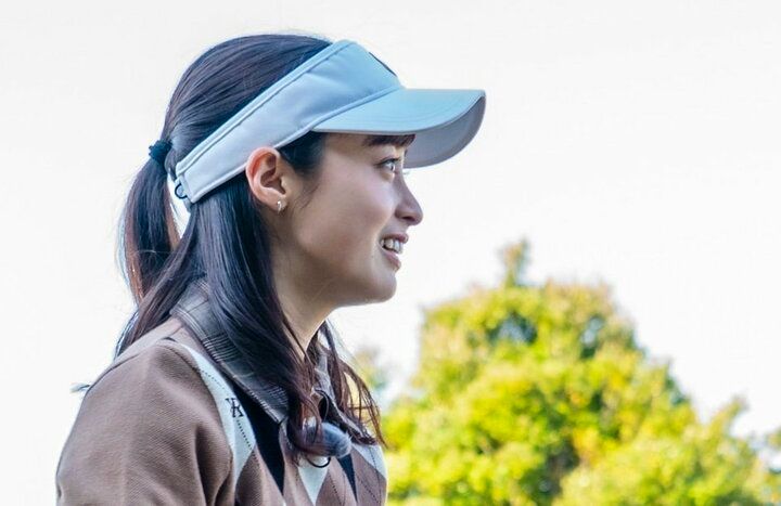 【写真・画像】「きれい…」橋本環奈、スカートひらりの超美スイング！豪快1Ｗショットにプロ絶賛 2枚目