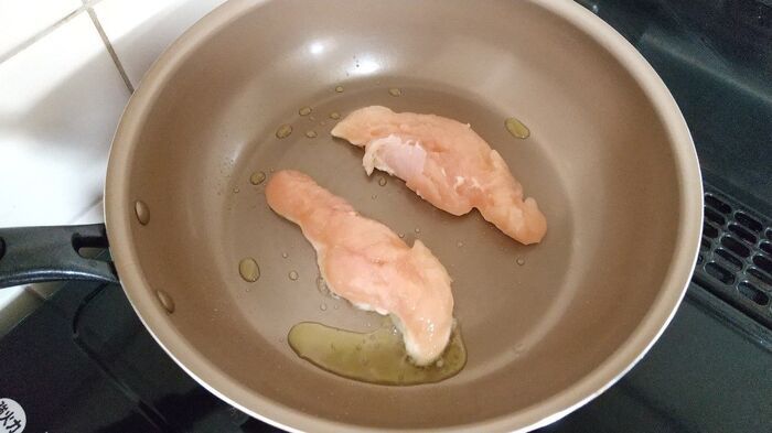 『砂糖』のポテンシャルが想像を超えていた！？安いお肉＆残念な野菜も→激変させる〈万能すぎる使い道3選〉！