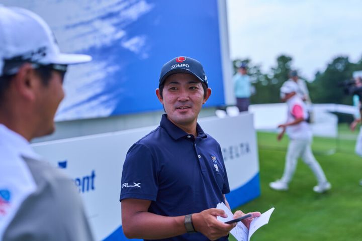 「激フックグリップ」で握るメリットとは？金谷拓実のスイングを解説