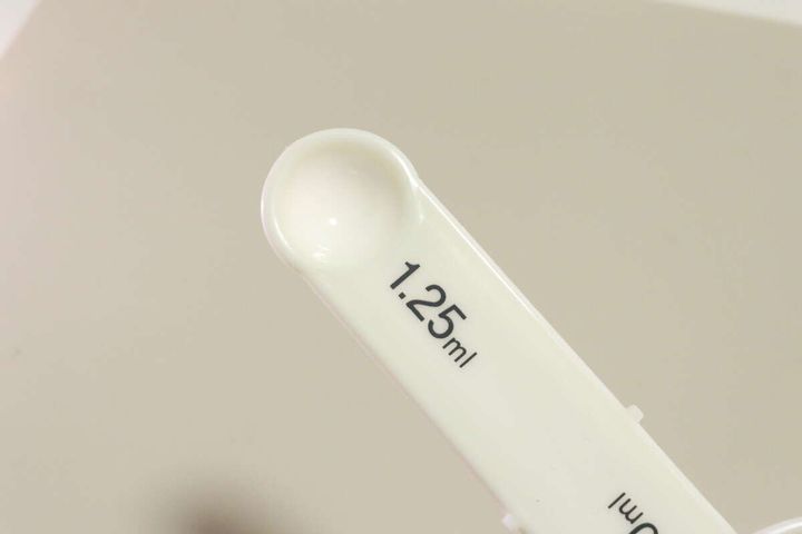 ダイソーのメジャーカップ＆スプーン（4本組）の小さじ