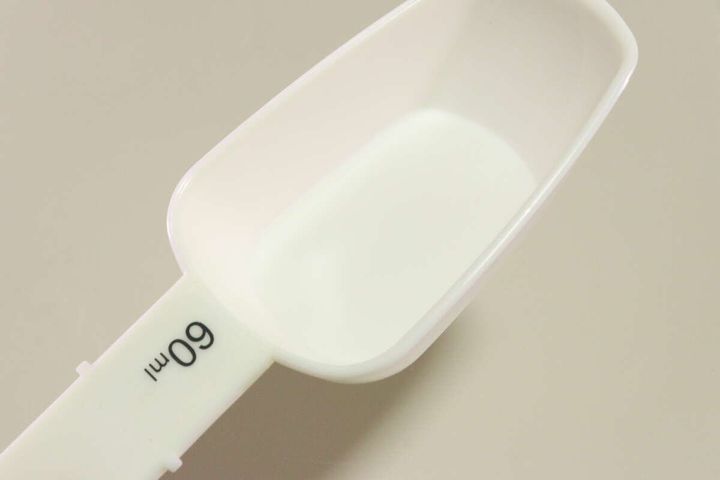 ダイソーのメジャーカップ＆スプーン（4本組）のカップ部分