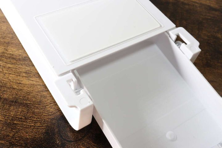 取り付け式引き出しケース 外れにくい