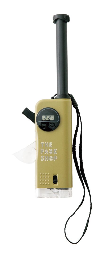 【アウトドアや散歩、外遊びで活躍のガジェット】ライトや笛、望遠鏡や時計など7in1のマルチアイテム！【こどモノ2月号】の画像1