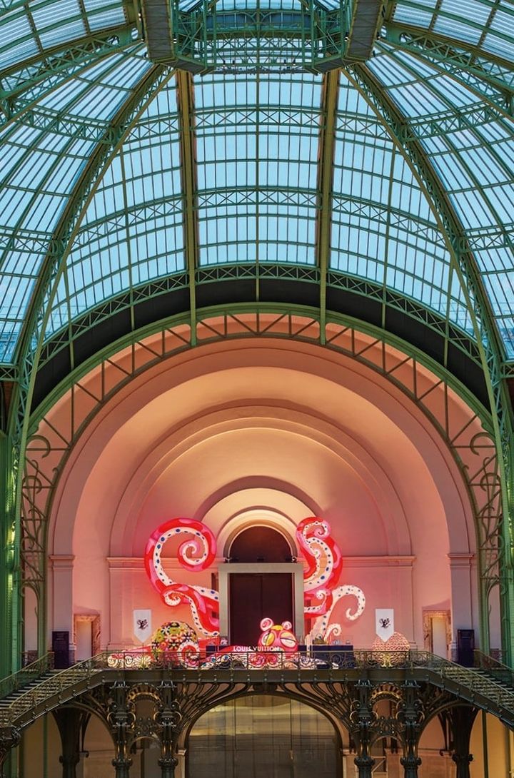 ルイ･ヴィトンがフランスの｢アート･バーゼル･パリ2025｣（25年10月開催）で発表した｢アーティーカプシーヌ 第7段 - ルイ･ヴィトン × 村上隆 コレクション｣