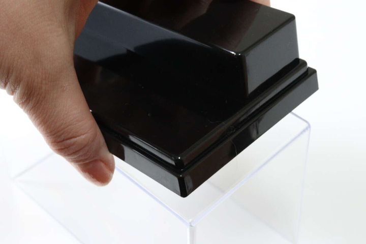 ミニコレクションボックス（取り外せるひな壇台座） 積み重ね可能