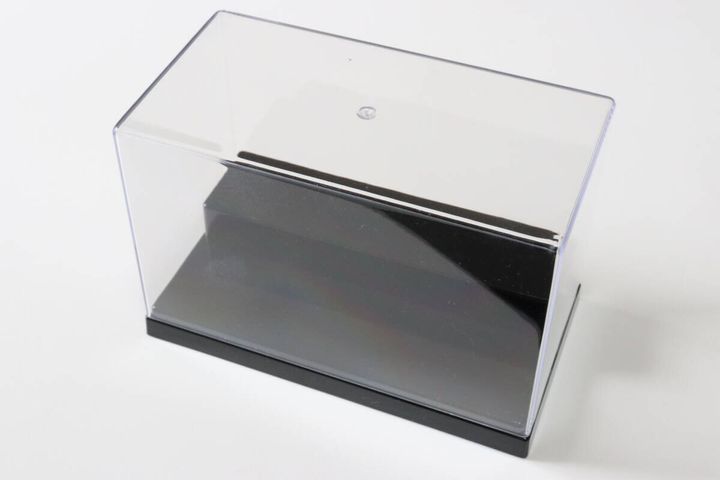 ミニコレクションボックス（取り外せるひな壇台座）