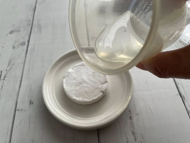 圧縮タオル（ラージサイズ、６枚）使い方 水をかける