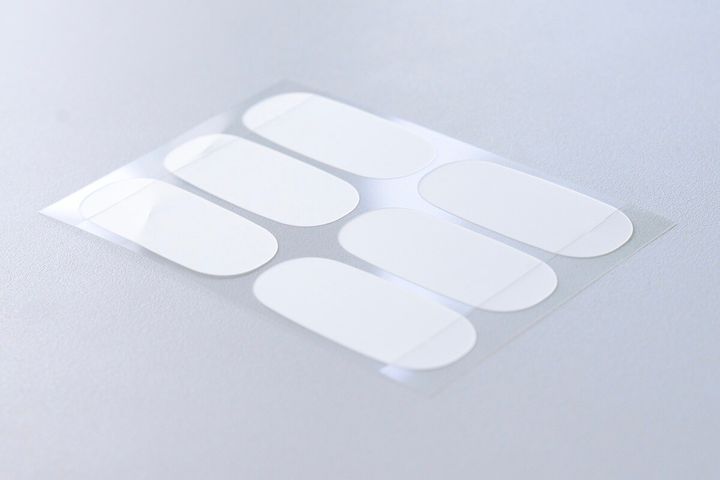 靴擦れ防止は100均でできる！テープやパッドでかかとや小指を守ろう