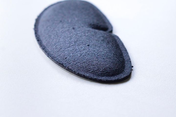 靴擦れ防止は100均でできる！テープやパッドでかかとや小指を守ろう