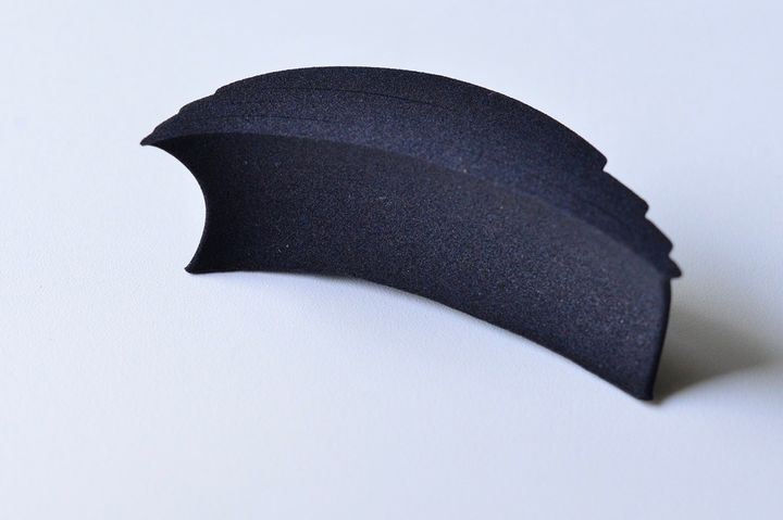 靴擦れ防止は100均でできる！テープやパッドでかかとや小指を守ろう