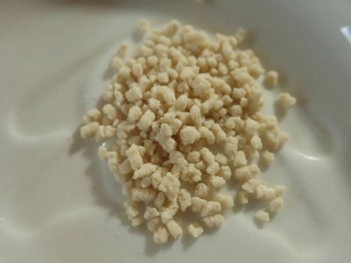 DAISO(ダイソー)：S＆B 李錦記 鶏丸ごとがらスープ 30g