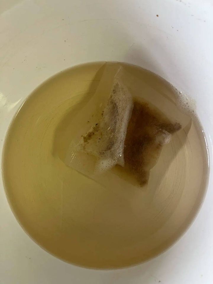 DAISO(ダイソー)：ウィルビー やすまるだし 和風万能だし 4包入り 赤 17.6g