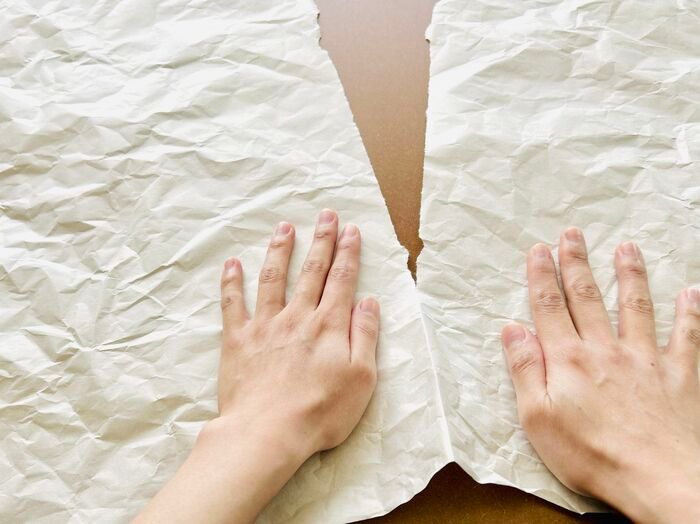 通販段ボールに入ってる『紙の緩衝材』捨てるの待って！地味に役立つ便利グッズがたった1分でできちゃった♡