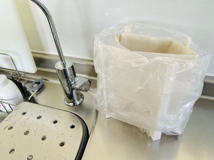 通販段ボールに入ってる『紙の緩衝材』捨てるの待って！地味に役立つ便利グッズがたった1分でできちゃった♡