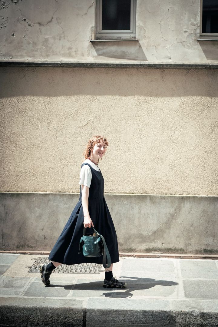 なぜ今、おしゃれな人は《厚底スニーカー》を選ぶの？ 足元から、コーデ全体が変わる。