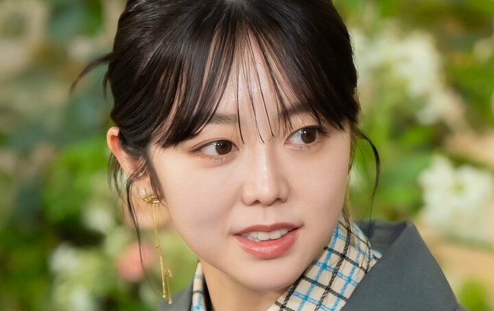 【写真・画像】峯岸みなみ、1歳長女の進学先は私立も視野に「私もバリバリ公立育ちなので」 1枚目