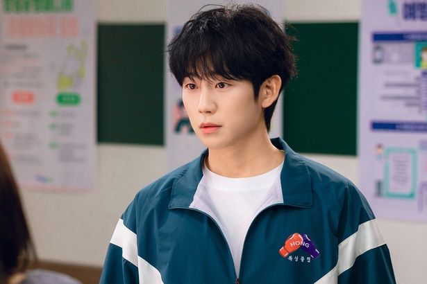  スクリーンとはまた異なる魅力を見せてくれる期待が高まるチョン・ヘイン [c]Netflix