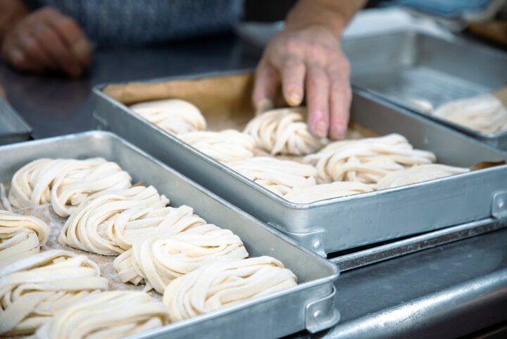 記憶に残るきしめん・味噌煮込みうどんを求めて、名古屋・東山公園の「Higashiyama Nikoten」へ
