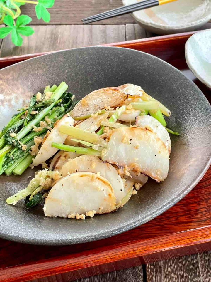 かぶと粉チーズのオリーブオイルソテー