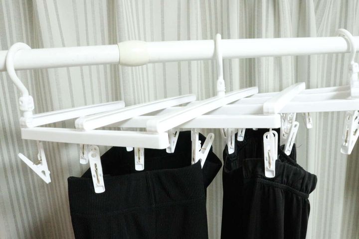 伸縮角ハンガー（17ピンチ） 使用例