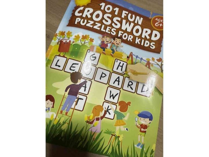 Amazonで買える子ども向け教材「101 Fun Crossword Puzzles for Kids」