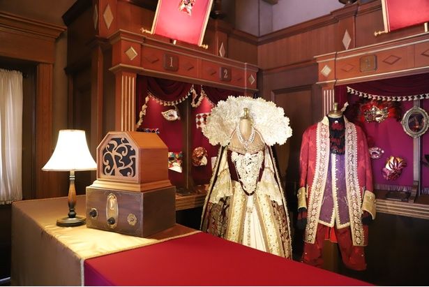 【写真】ショーの抽選所だった「ビリエッテリーア」が観光案内所に！ラジオから流れるキャラクターたちの会話も楽しめる