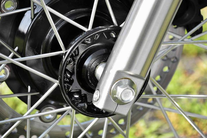 【Historic Bikes／KAWASAKI W800 Final Edition】雄々いく流麗な”W”