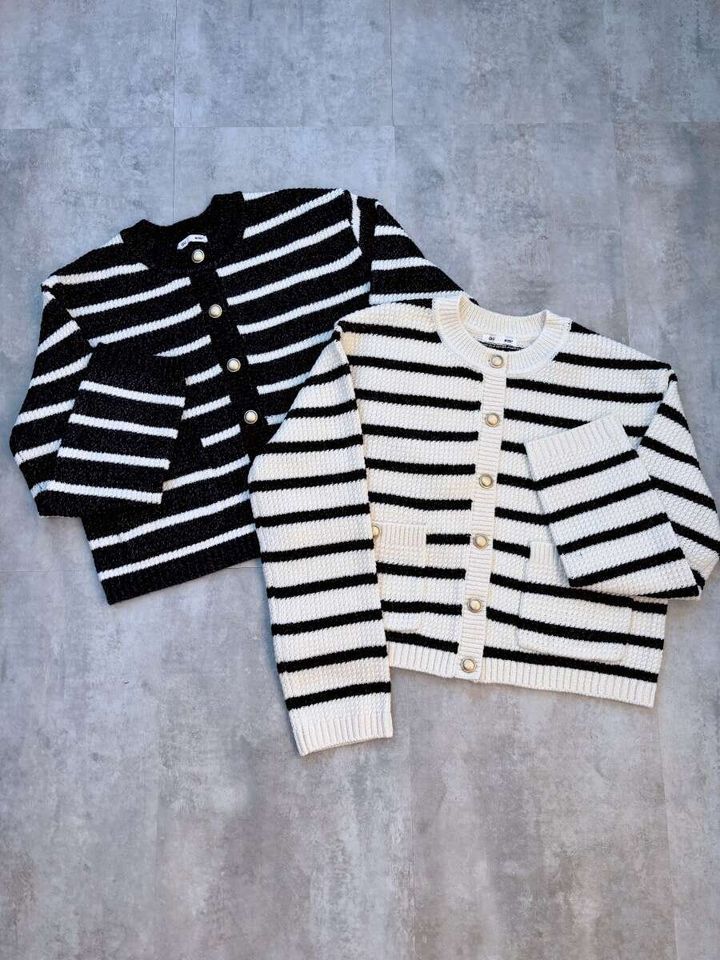 GUツイーディーニットボーダーカーディガン ナチュラルとネイビー