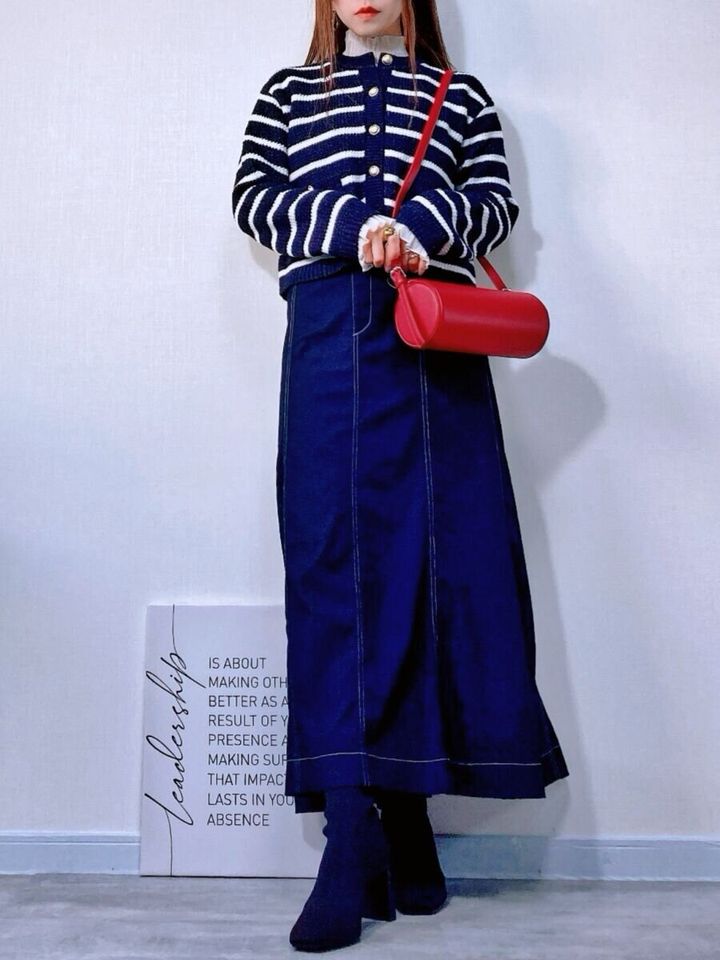 GUツイーディーニットボーダーカーディガンのワントーン風コーデ